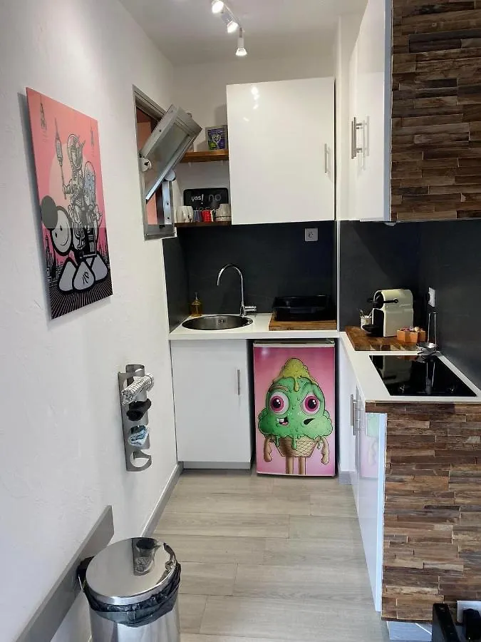 Appartement Résidence 3 rivières Studio haut de gamme au calme dans un parc de 8 hectares avec piscines Mandelieu